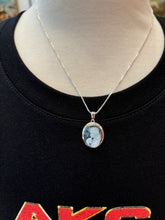Load image into Gallery viewer, Agate Dog Cameo Necklaces
