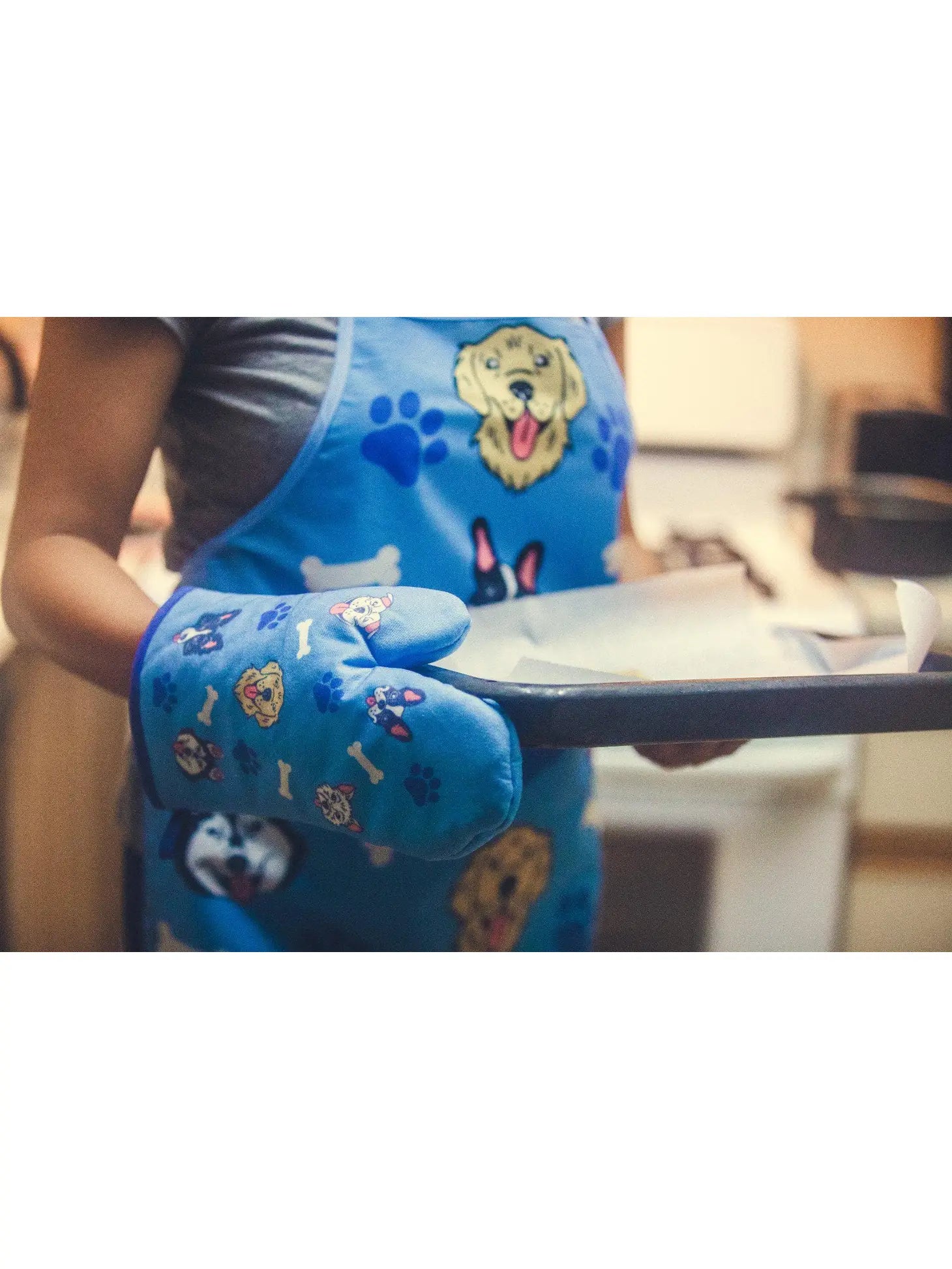 Dog, Paw, and Bone Patterned Oven Mitt & Apron